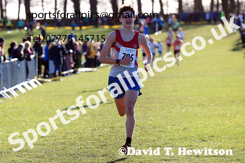Boys under-15s 2025 Northern Cross Country Champs, Tatton Park, Knutsford, Cheshire. Photo: David T. Hewitson/Sports for All Pics